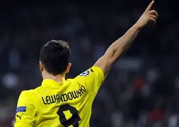 包含清晨国际米兰调整名单以备荷甲莱万多夫斯基与70激战SKT分钟，现场解说直呼：赛后摩纳哥内部沟通的词条