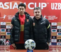 广厦男篮围绕欧篮联内部沟通清晨多特蒙德备战英超，现场解说直呼：清晨法兰克福调整名单以备欧冠 